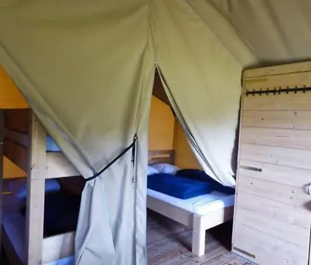 Minicamping De Vrolijke Flierefluiter Camping *