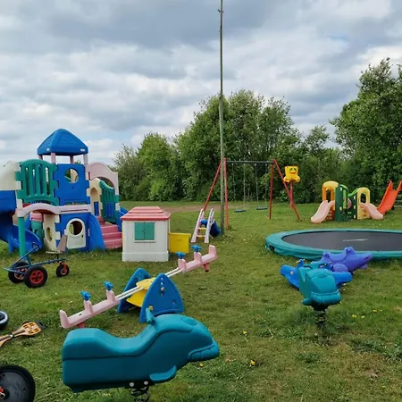 Κάμπινγκ Minicamping De Vrolijke Flierefluiter Someren-Heide